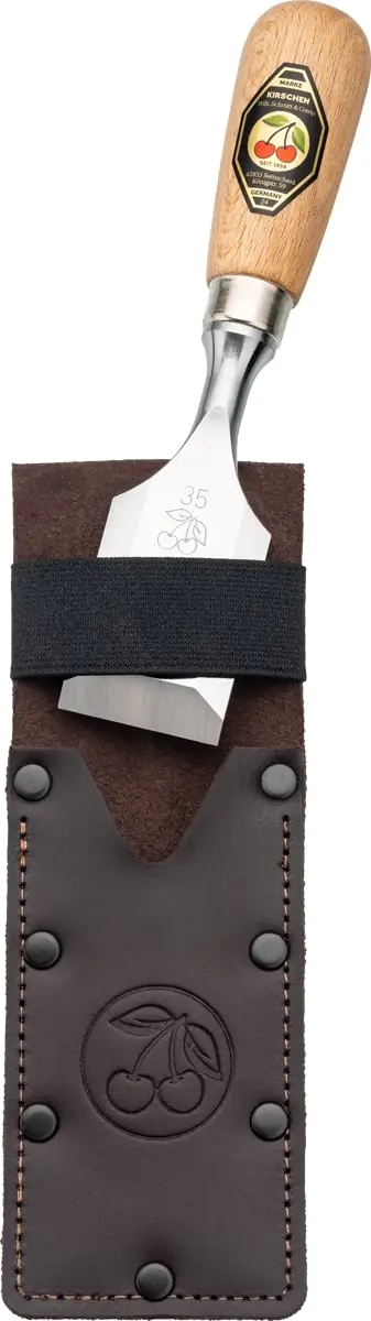 Ciseau court 35 mm dans un étui en cuir avec manche en hêtre KIRSCHEN