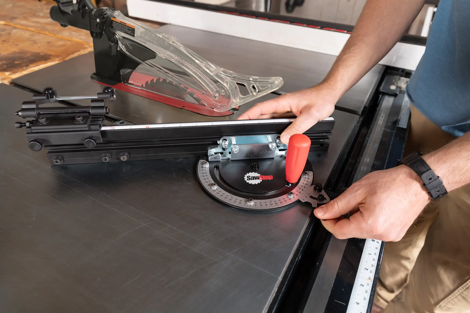 SCALE Équerre de précision SawStop