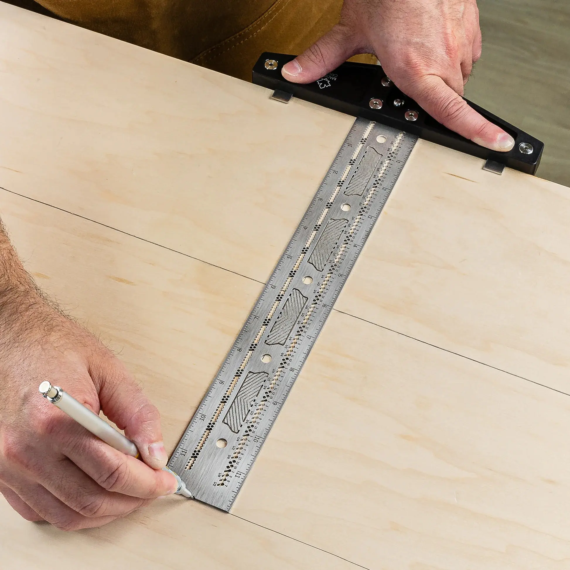 Équerre de précision Sword T 600 mm "Claymore" JessEm