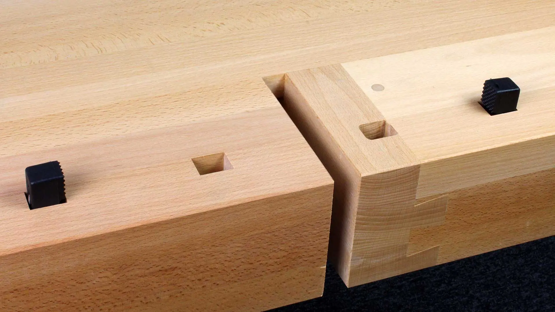 Etabli Original 1900 Longueur totale 2000 mm Longueur du plan de travail 1805 mm SJOEBERGS