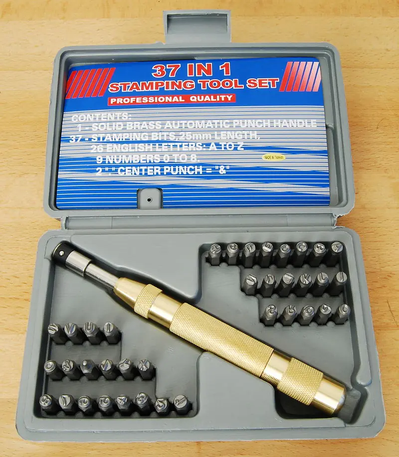 Kit d'Outils d'Estampage de Lettres et de Chiffres en Acier avec Poinçon