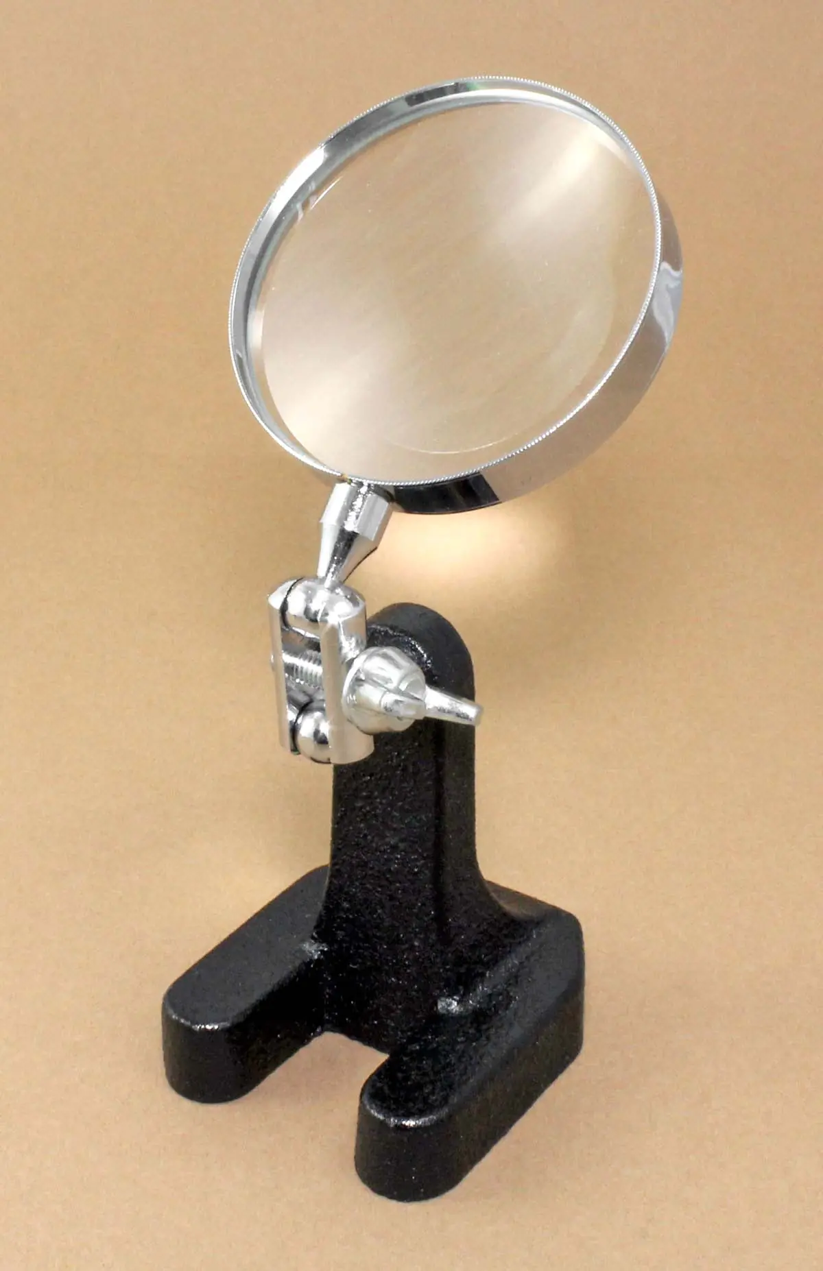 Loupe sur Pied pour Grossissement x3 Diamètre de la Lentille 65 mm SHINWA