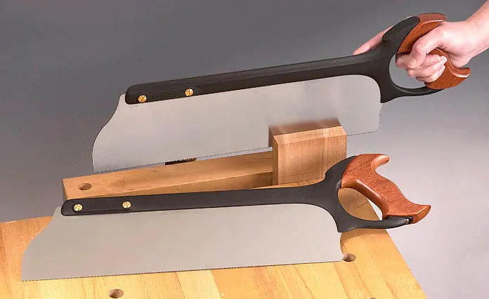 Grande scie à dos de VERITAS Grande scie à dos de VERITAS