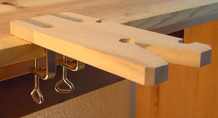 Tablette de Scie à Chantourner avec Deux Serre-Joints PEBARO