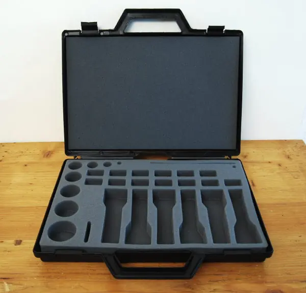 Boîte pour Inserts de Goujons VERITAS