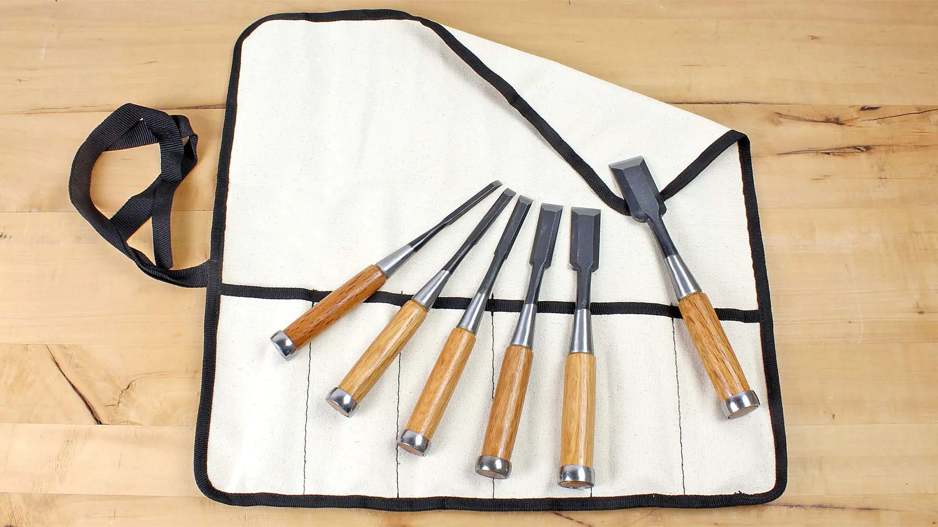 Ensemble de 6 Ciseaux à Bois Japonais 6-9-12-18-24-30 mm dans un Rouleau en Toile HIKOZA