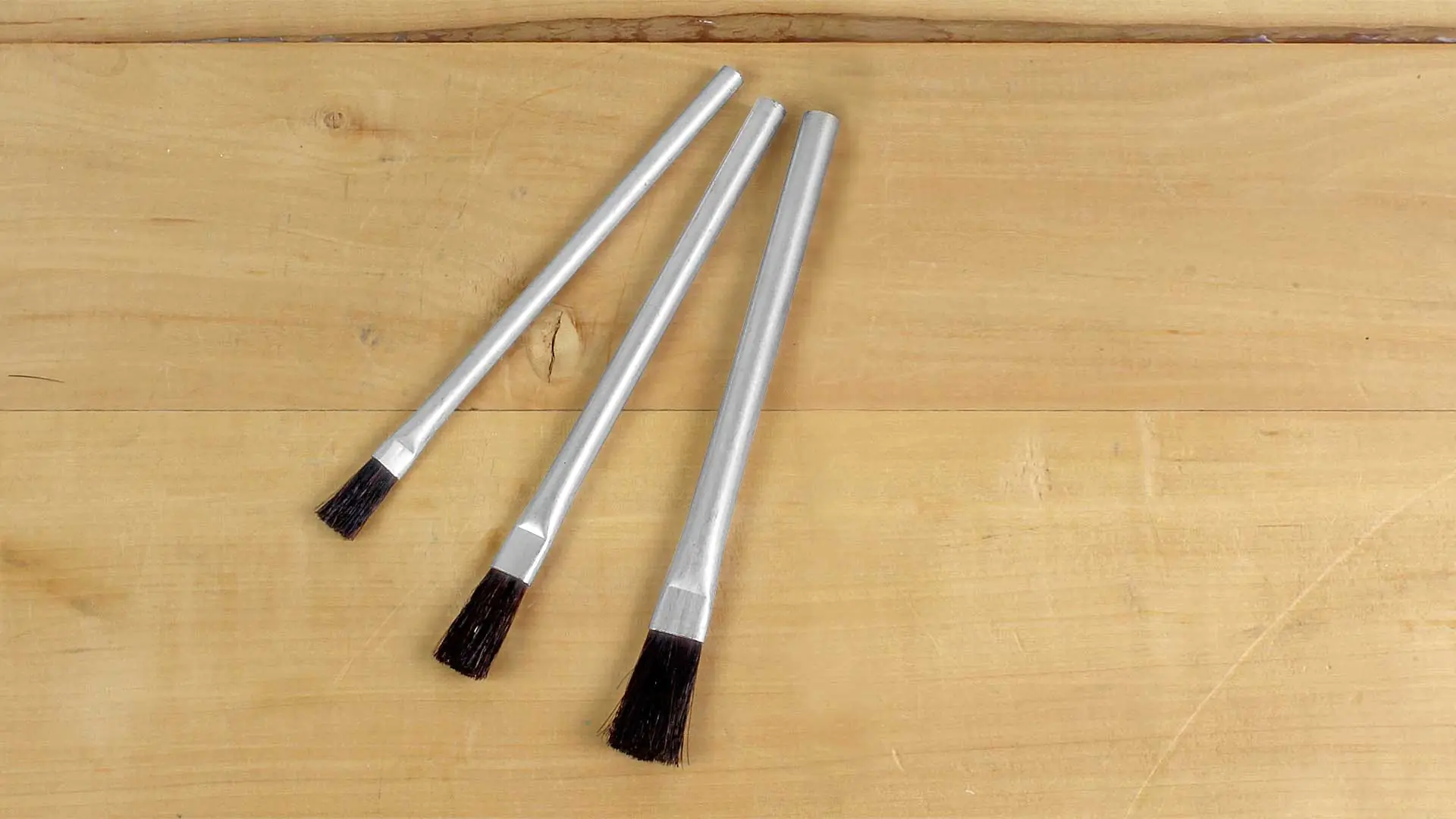 Brosse à Glue 1/4 pouce = 6mm avec poignée en aluminium Brosse à Glue 1/4 pouce = 6mm avec poignée en aluminium