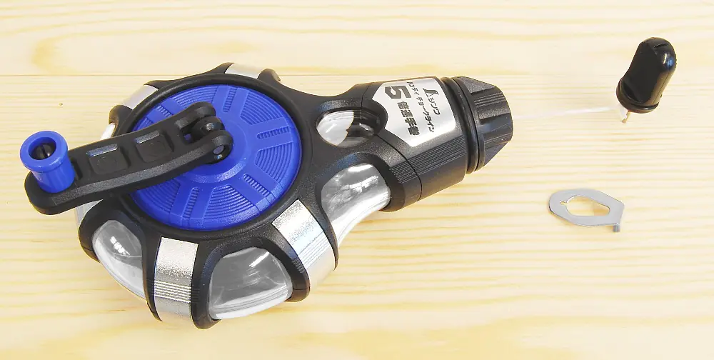 Fil de Marquage à la Craie avec Rembobinage Rapide à la Main Corde Epaisse SHINWA Fil de Marquage à la Craie avec Rembobinage Rapide à la Main Corde Epaisse SHINWA