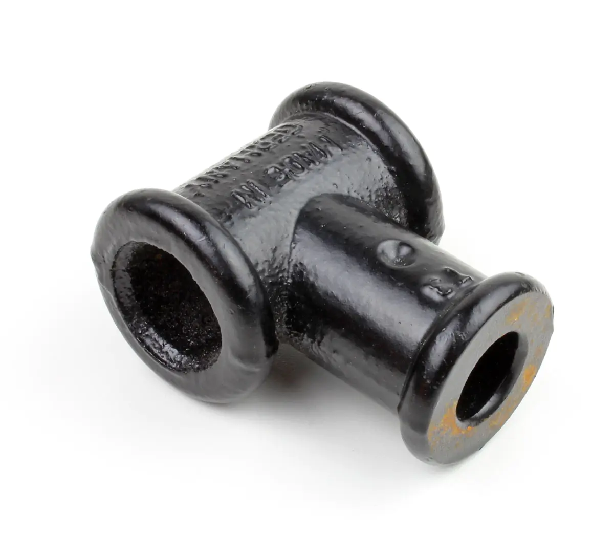 Pièce en T T3 pour étau d'établi - Trou d'axe 18mm - Trou pour Barre de manche 24mm