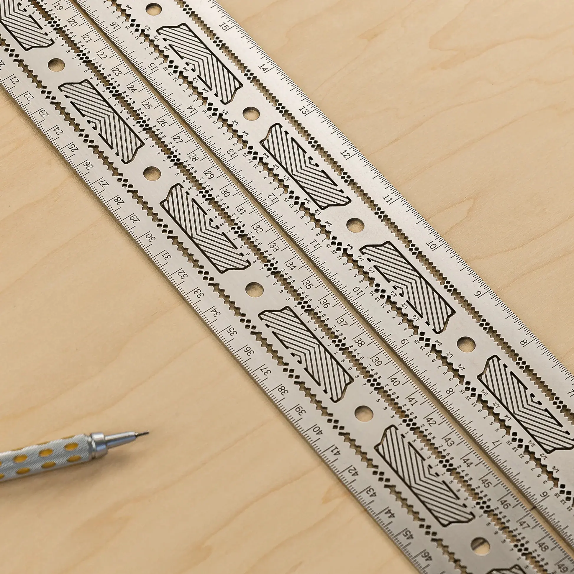 Sword Équerre de Précision en T 150 mm "Dagger" JessEm