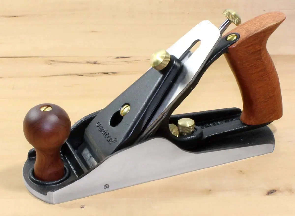 Rabot de Lissage n°4-1/2 PM-V11 Lame 2-3/8po (60 mm) VERITAS Rabot de Lissage n°4-1/2 PM-V11 Lame 2-3/8po (60 mm) VERITAS