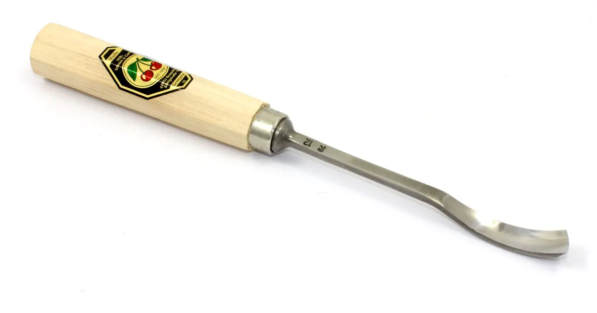 Ciseau à bois 4 courbé vers la gauche