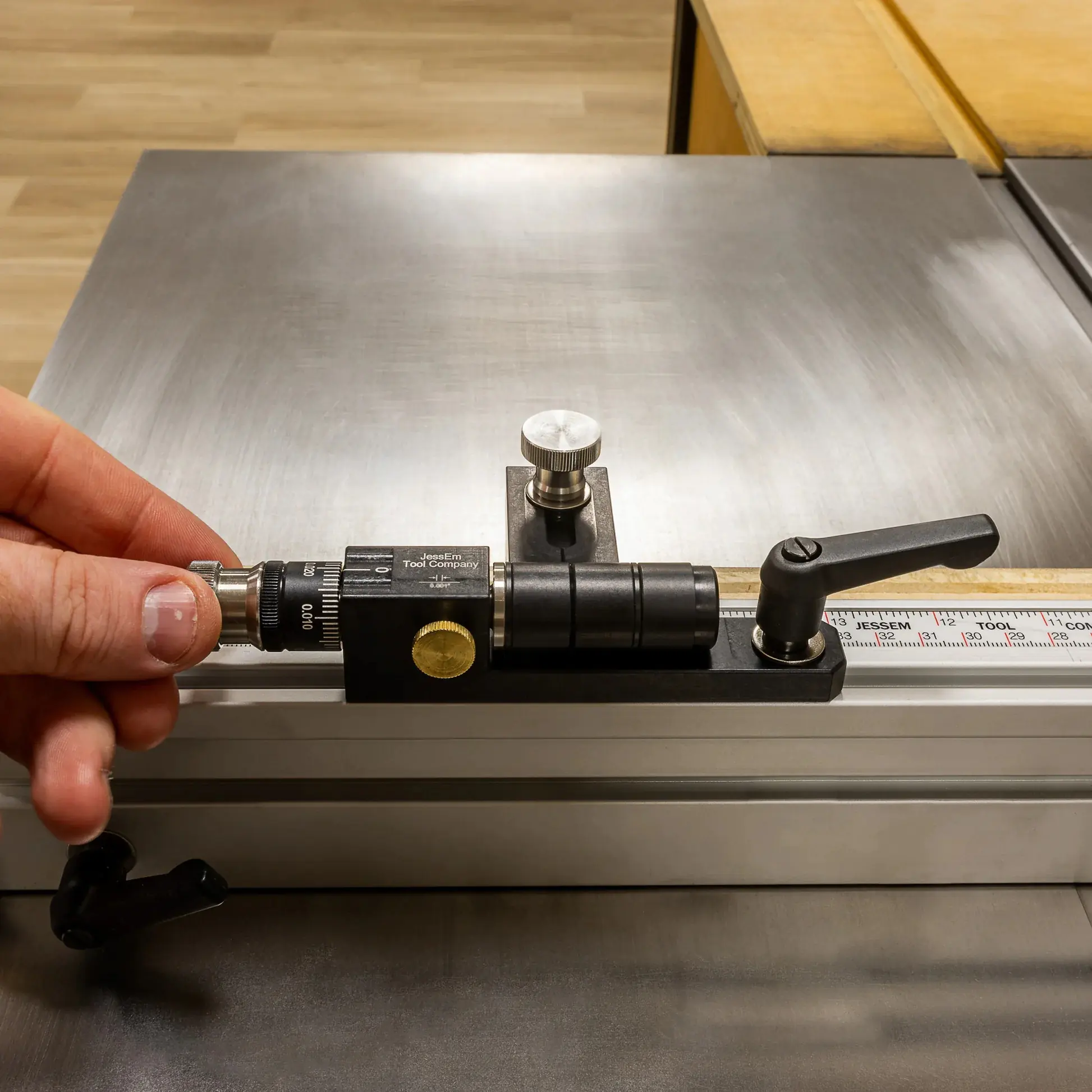 MITER EXCEL II Butée de coupe JESSEM avec réglage fin