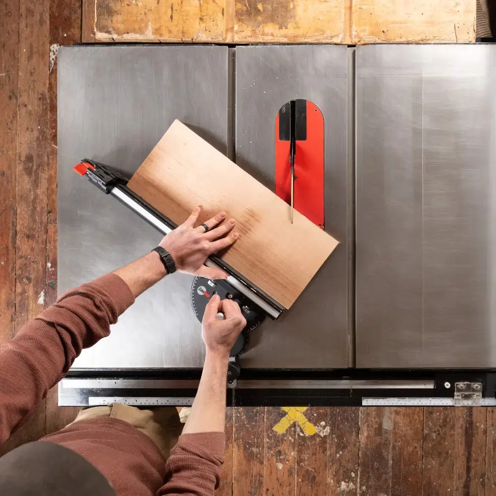 REVOLUTION équerre d'angle avec réglage fin SawStop