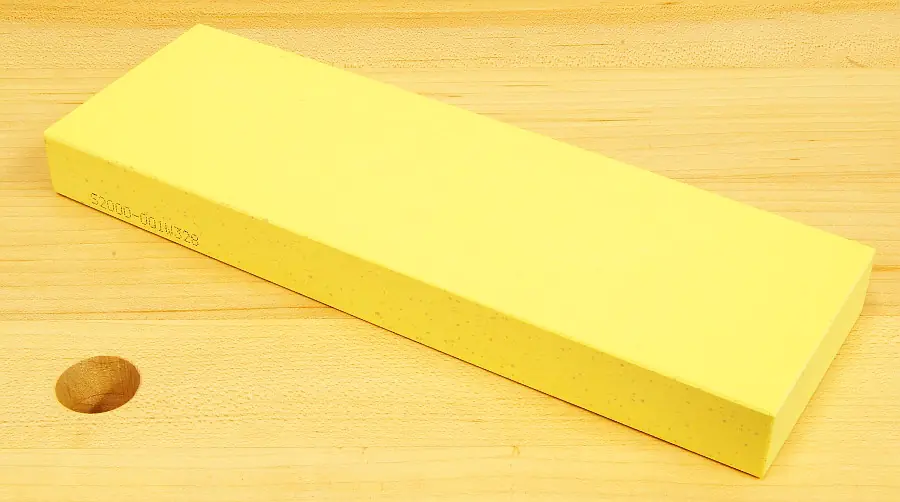 Pierre à Aiguiser Grain 2000 Taille 210 x 70 x 20 mm NANIWA ADVANCE