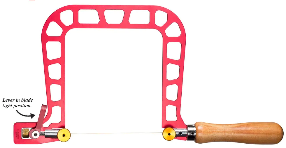 Scie à Chantourner avec Levier à Came Hauteur du Cadre 5 pouces - 125 mm KNEW CONCEPTS