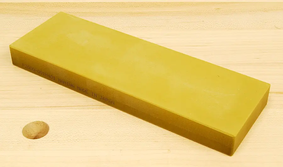 Pierre à Aiguiser Grain 2000 Taille 210 x 70 x 20 mm Chosera Pro NANIWA